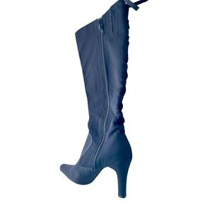 Kenneth  Cole women's boots Black size 8 Satin look  4' heel   velvet ribbon tri